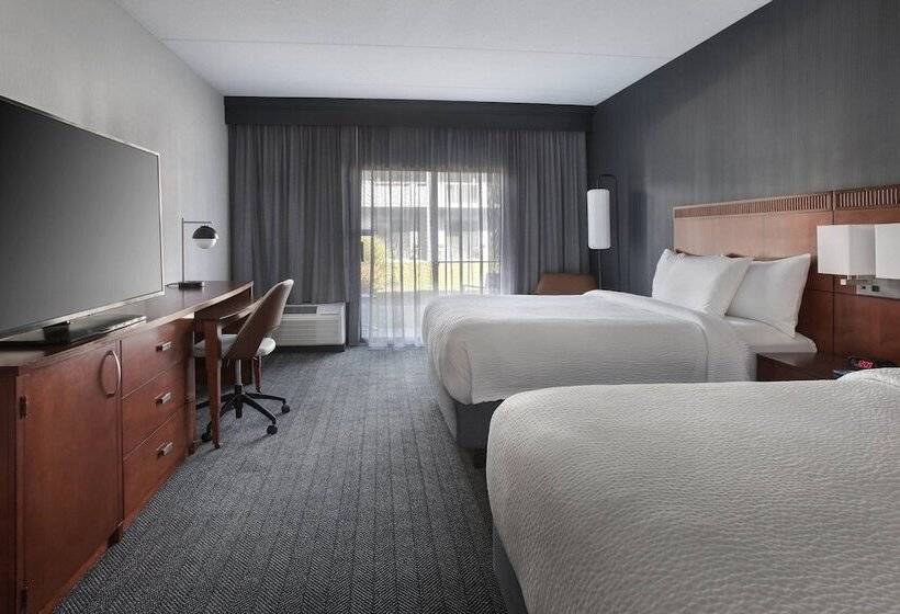 فندق Courtyard By Marriott Poughkeepsie