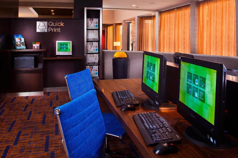 هتل Courtyard By Marriott Little Rock West