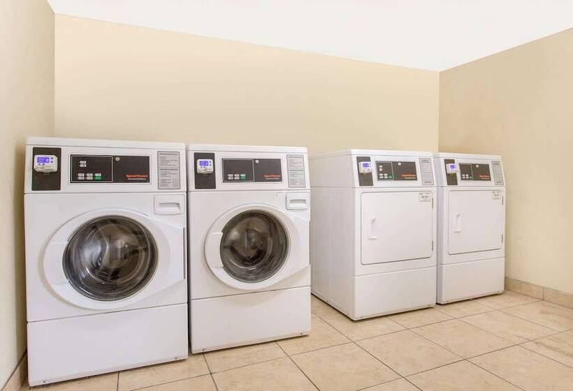 호텔 Days Inn By Wyndham Chester