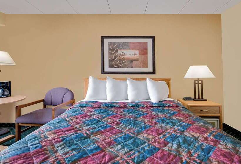 בית מלון כפרי Days Inn By Wyndham International Falls