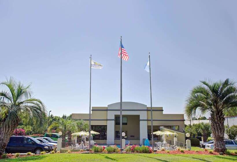 فندق Days Inn By Wyndham Ladson Summerville Charleston