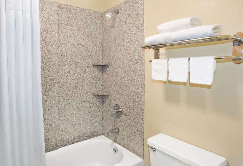 فندق Days Inn By Wyndham Ladson Summerville Charleston