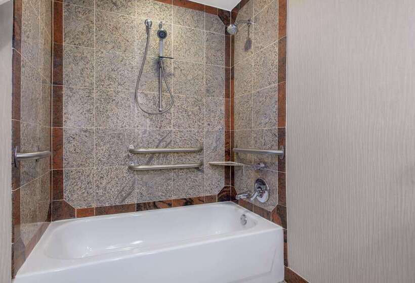 فندق Days Inn By Wyndham Lanham Washington Dc