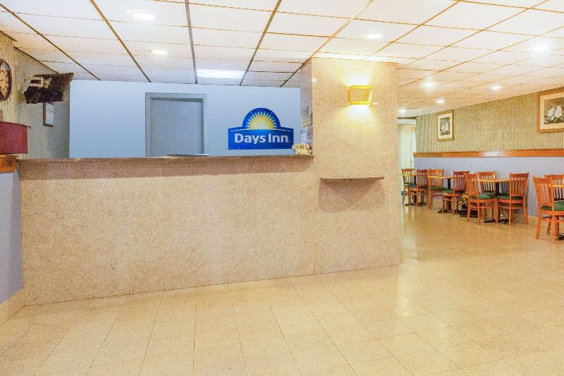 Отель Days Inn By Wyndham Wilkes Barre