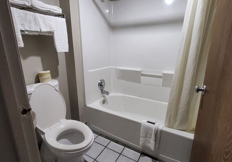 호텔 Hallmark Inn And Suites
