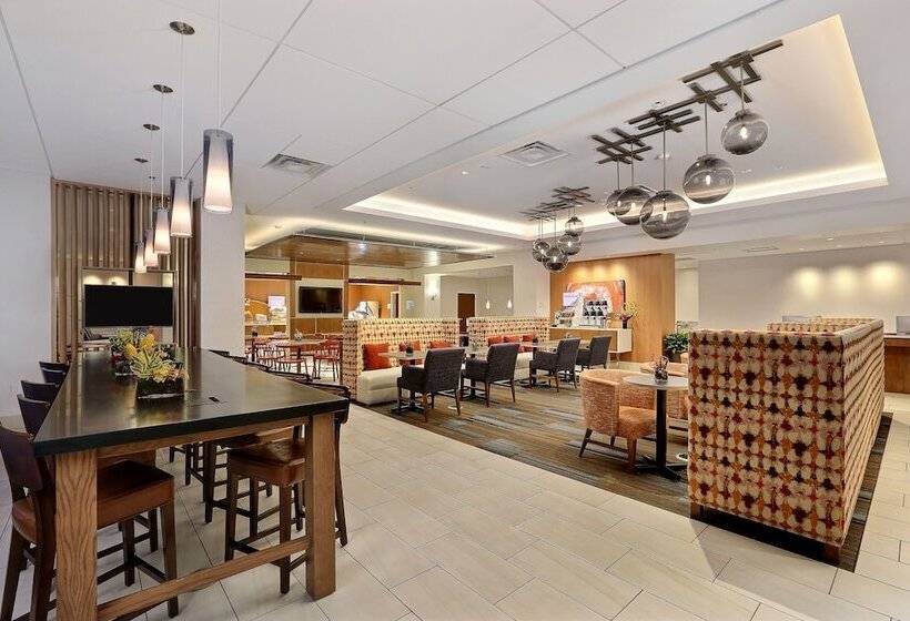 هتل Holiday Inn Express Denver Downtown, An Ihg