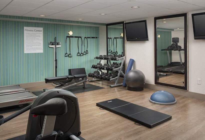 هتل Holiday Inn Express Boston Saugus, An Ihg