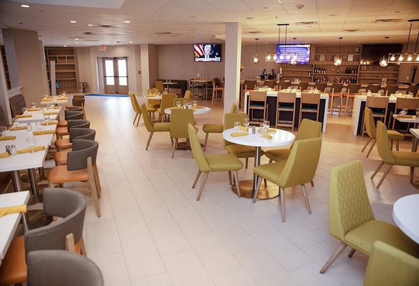 Hotel Holiday Inn Houston Hobby Airport, An Ihg