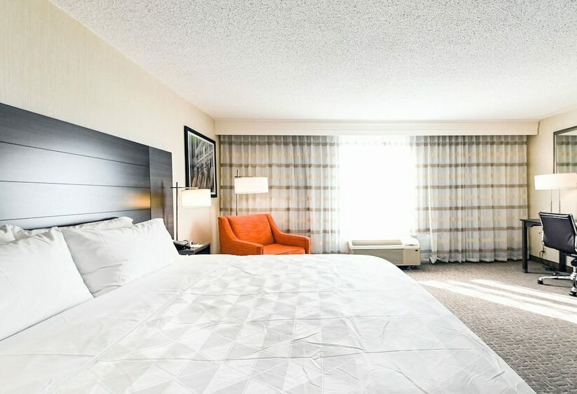 هتل Holiday Inn University Area Charlottesville, An Ihg