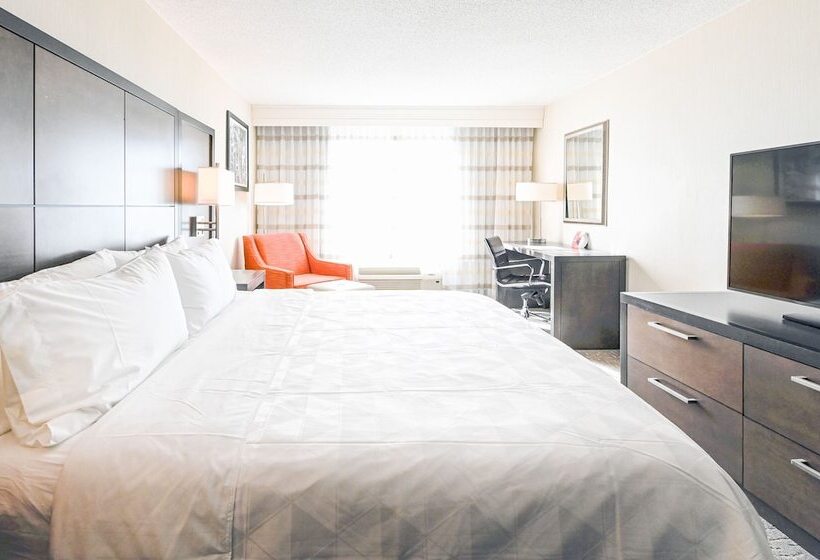 هتل Holiday Inn University Area Charlottesville, An Ihg