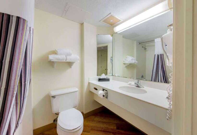 هتل La Quinta By Wyndham Ft Lauderdale Cypress Creek