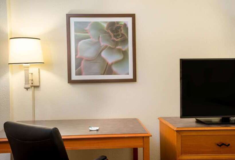 هتل La Quinta By Wyndham Ft Lauderdale Cypress Creek