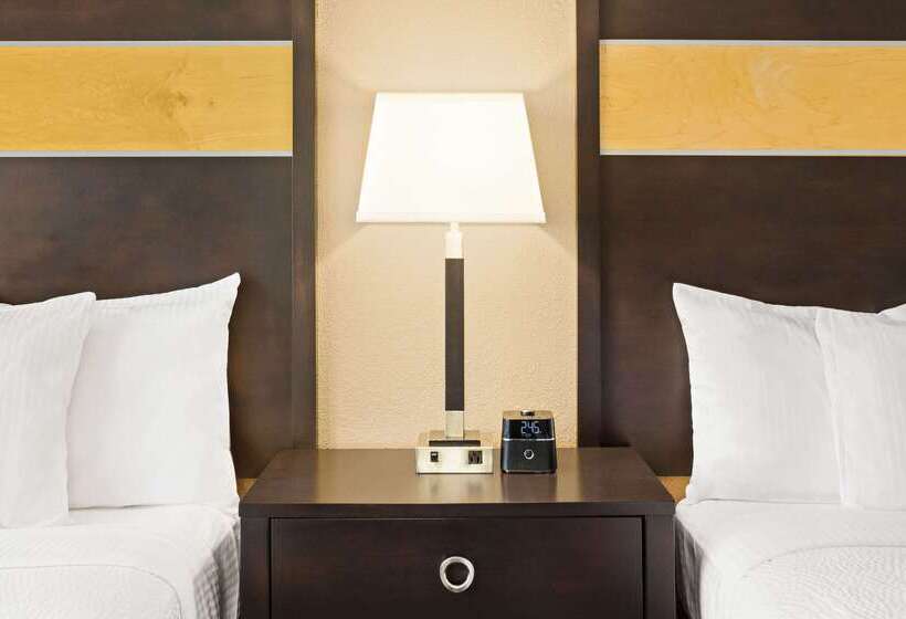 酒店 La Quinta Inn & Suites By Wyndham Richmondmidlothian