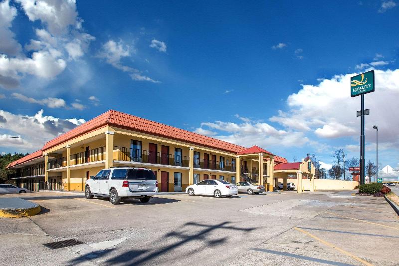 فندق Quality Inn