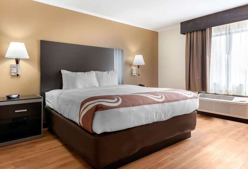 Отель Quality Inn
