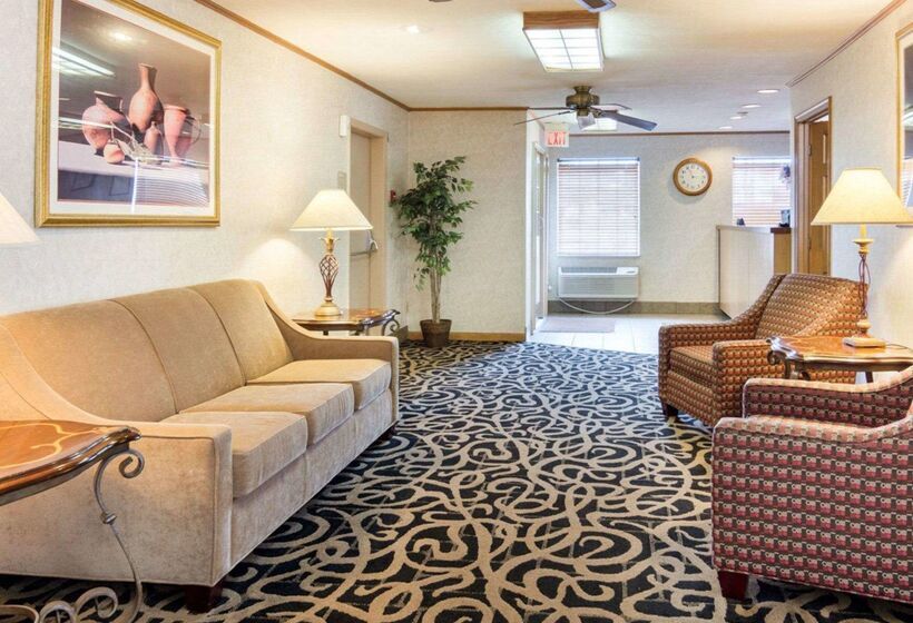 酒店 Quality Inn University Area