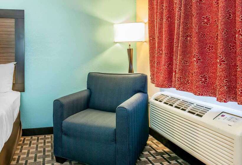 호텔 Quality Inn