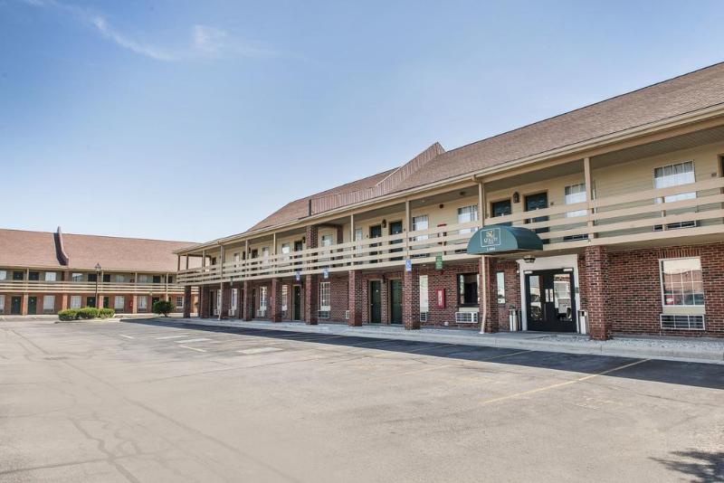 호텔 Quality Inn