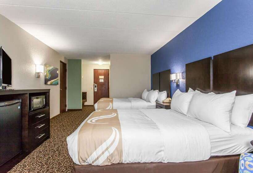 호텔 Quality Inn Milansandusky