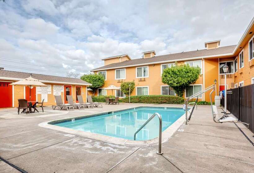 ホテル Quality Inn Near Six Flags Discovery Kingdomnapa Valley