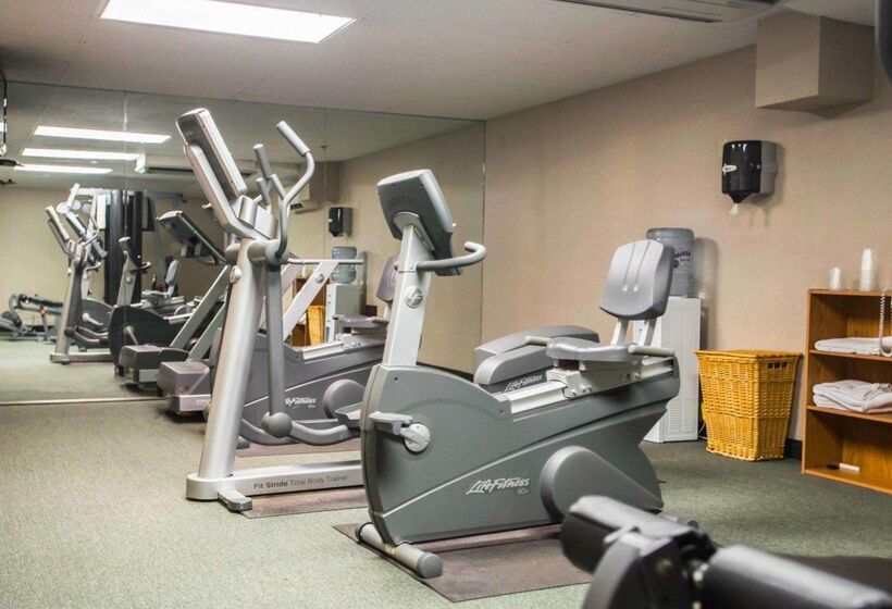 فندق Quality Inn New Columbia Lewisburg