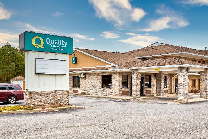 فندق Quality Inn & Suites