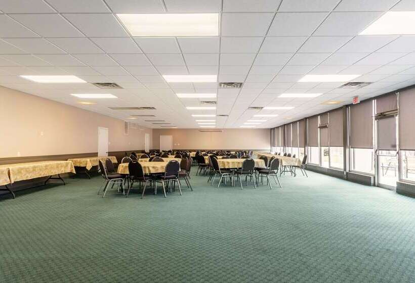 酒店 Quality Inn & Suites Vandalia Near I70 And Hwy 51