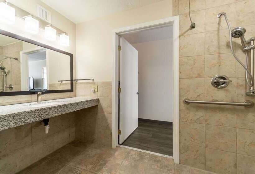 酒店 Quality Inn & Suites Vandalia Near I70 And Hwy 51