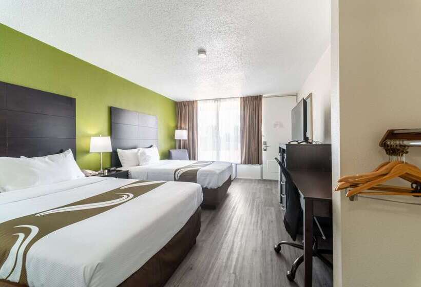 酒店 Quality Inn & Suites Vandalia Near I70 And Hwy 51