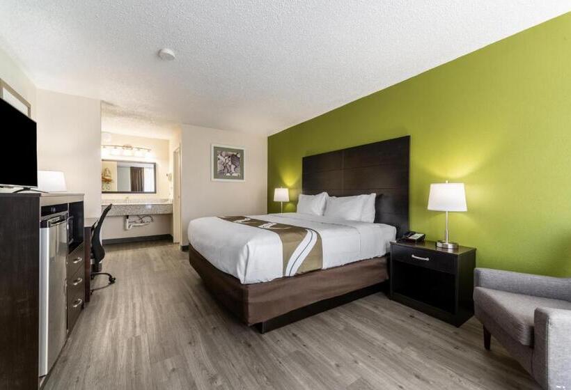 酒店 Quality Inn & Suites Vandalia Near I70 And Hwy 51