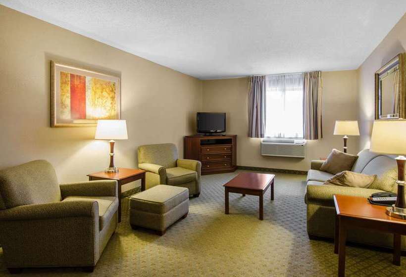 Отель Quality Inn