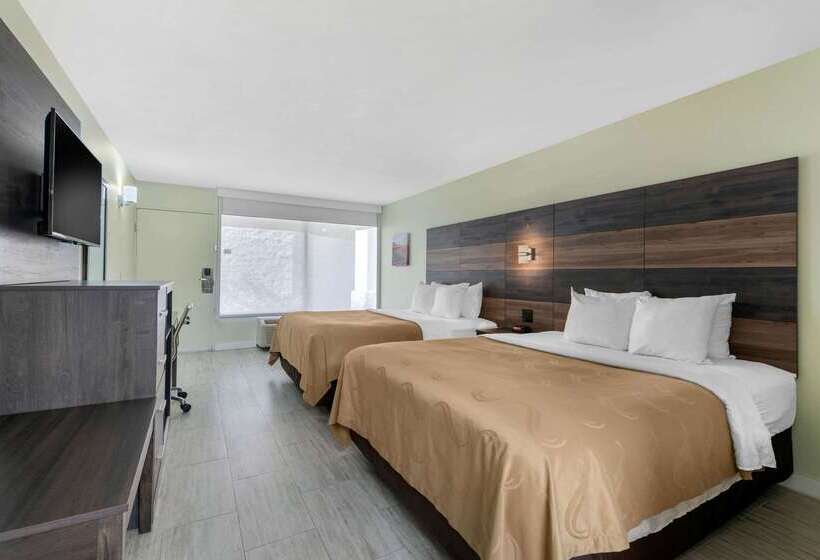 هتل Quality Inn University North I75