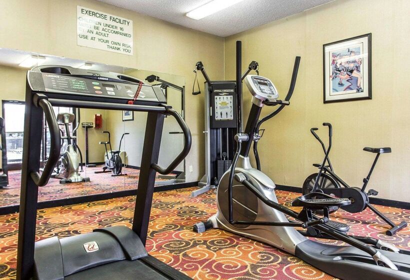 فندق Quality Suites Hickory South