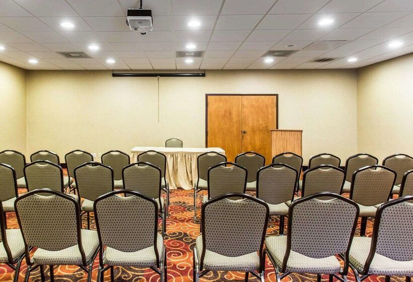فندق Quality Suites Hickory South