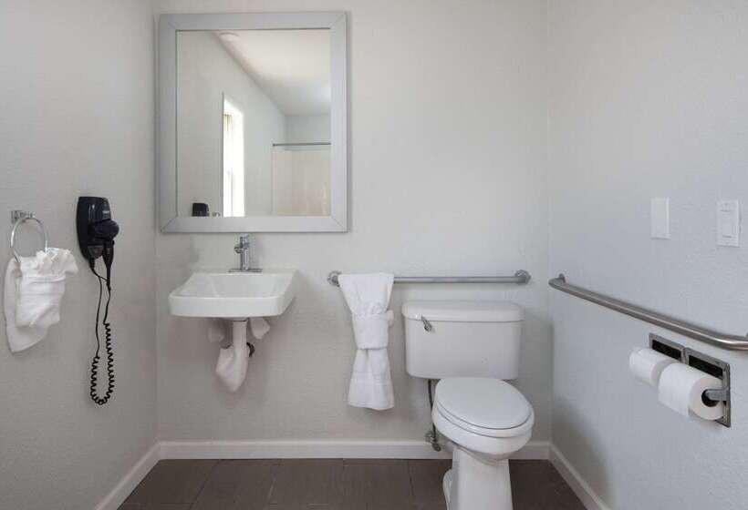 בית מלון כפרי Rodeway Inn Milpitas Near Great Mall