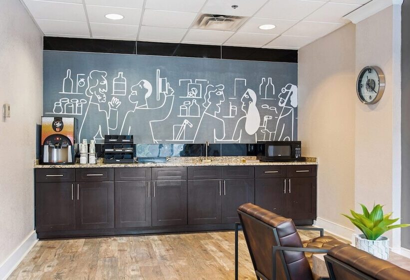 فندق Suburban Studios Orlando   Ocoee Winter Garden