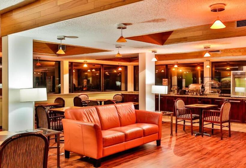 בית מלון כפרי The View Inn & Suites Bethlehem / Allentown / Lehigh Airport