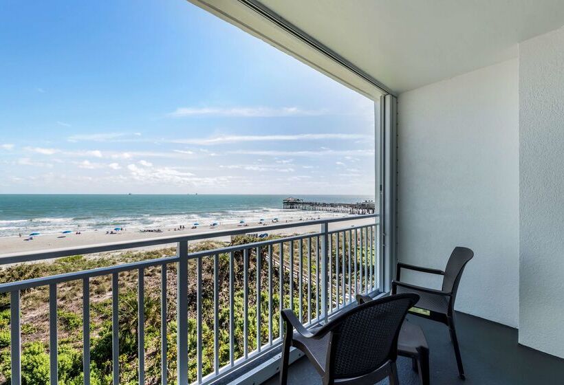 منتجع Best Western Cocoa Beach Hotel & Suites