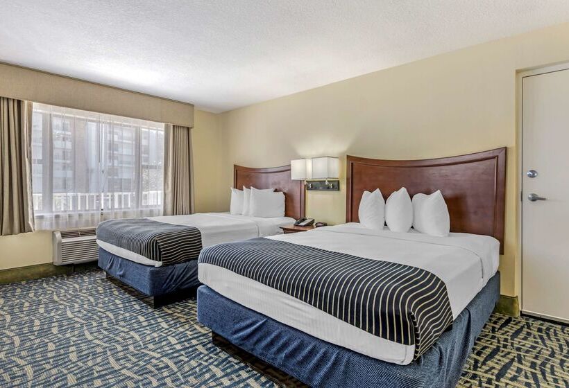 منتجع Best Western Cocoa Beach Hotel & Suites