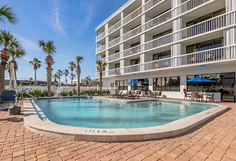 منتجع Best Western Cocoa Beach Hotel & Suites