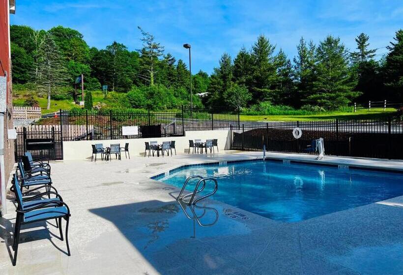 منتجع Holiday Inn Express Blowing Rock South, An Ihg