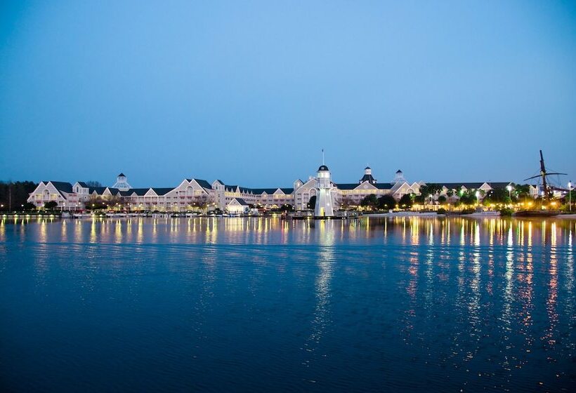 Disney S Yacht Club Resort