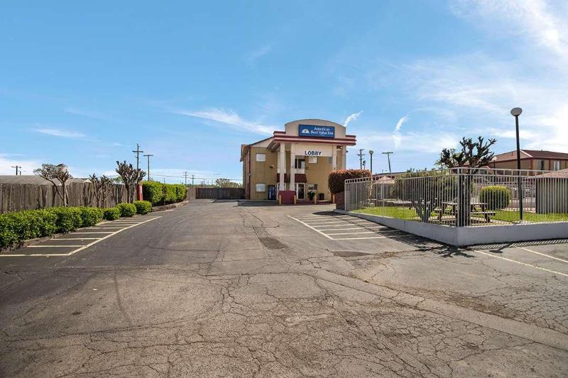 فندق Americas Best Value Inn Tulsa I 44