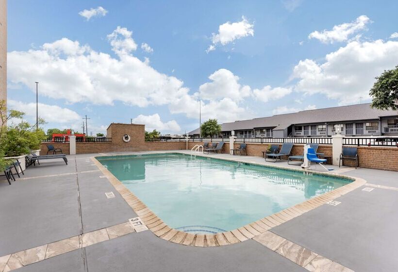 هتل Best Western Plus Austin Central