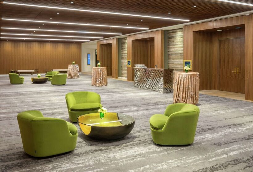 هتل C. Baldwin, Curio Collection By Hilton