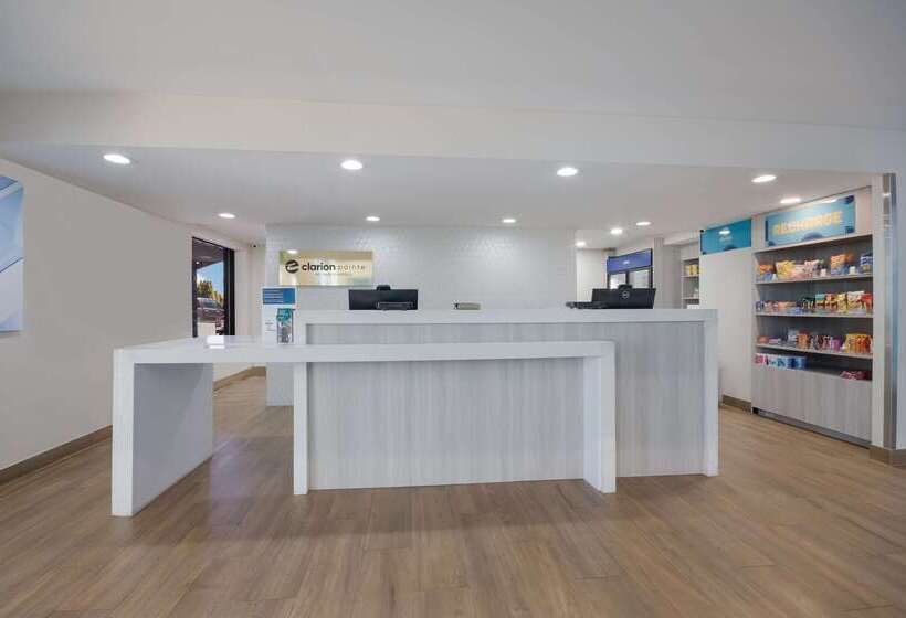 فندق Clarion Pointe Okc Airport