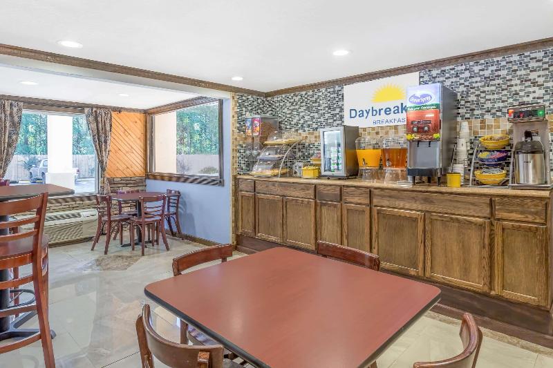 فندق Days Inn By Wyndham Lavonia