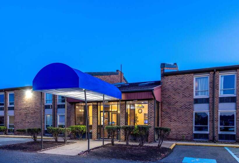 酒店 Days Inn By Wyndham Manassas Battlefield