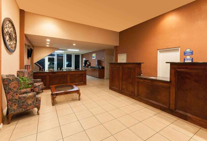 فندق Days Inn By Wyndham Oklahoma City Fairground