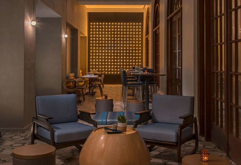 בית מלון כפרי Doubletree By Hilton Austin